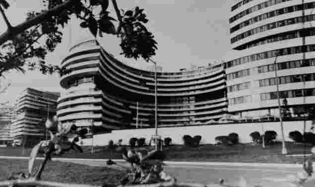 Watergate complex min