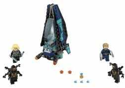 Outrider-Dropship-Attack3-LEGO-Avengers