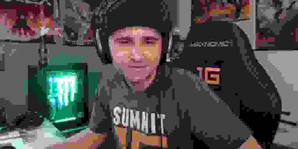 summit1g shows he still has skill in csgo2020728337