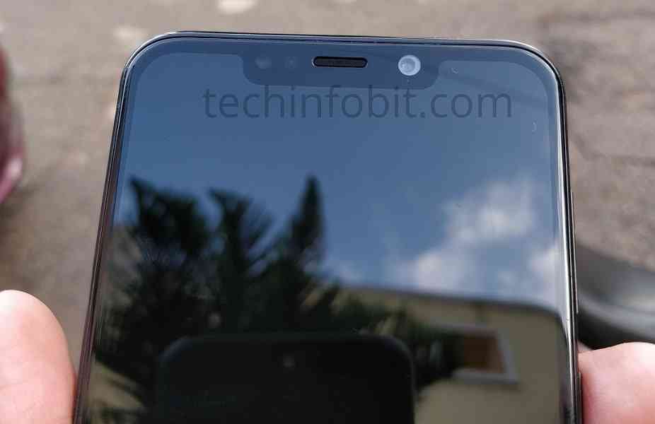 Moto One The First Ever Motorola Phone With Display Notch Real Photos Of Moto One Leaked techinfoBiT 4 min