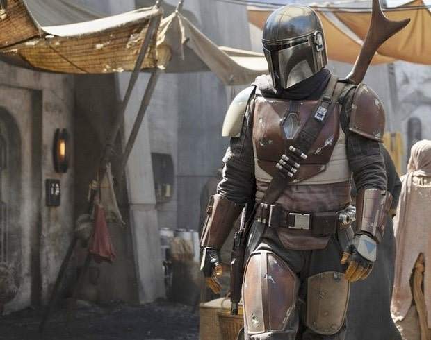 Star Wars titolo ufficiale trama e foto della serie tv The Mandalorian di Jon Favreau 2 min