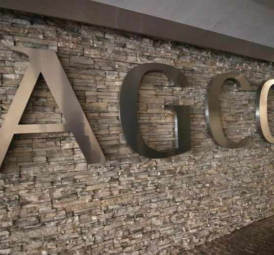 agcom