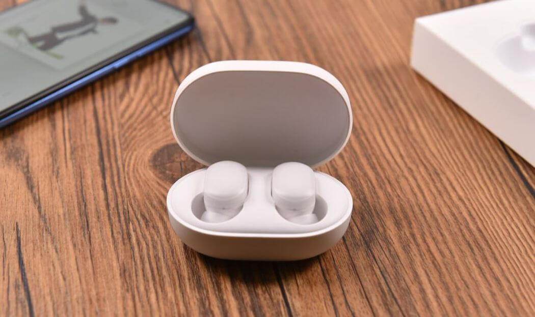 xiaomi mi airdots review earbuds price buy awaqa.com 26 1