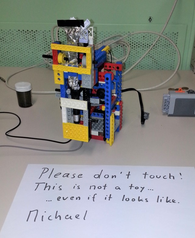 LEGO CERN