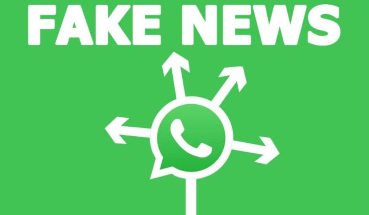Whatsapp Logo fake news