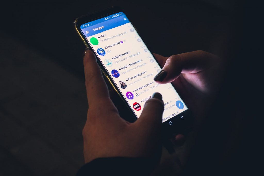 applicazione telegram su smartphone Android