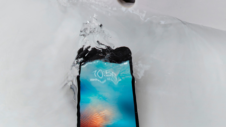 apple iphone waterproof