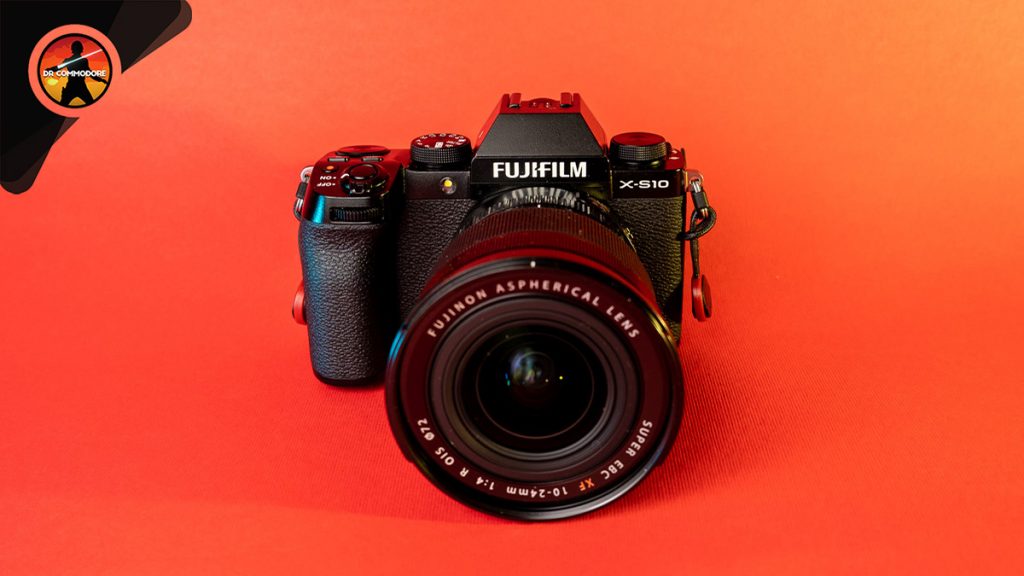 Recensione Fujifilm X-S10