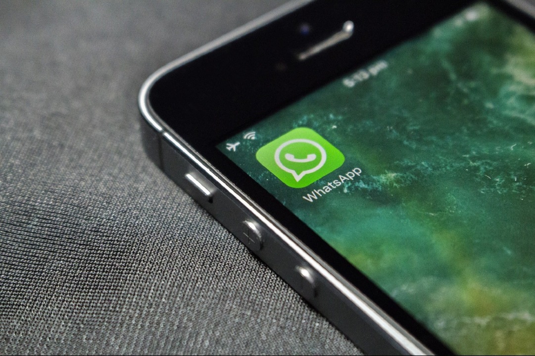 whatsapp android ios backup chat titolo
