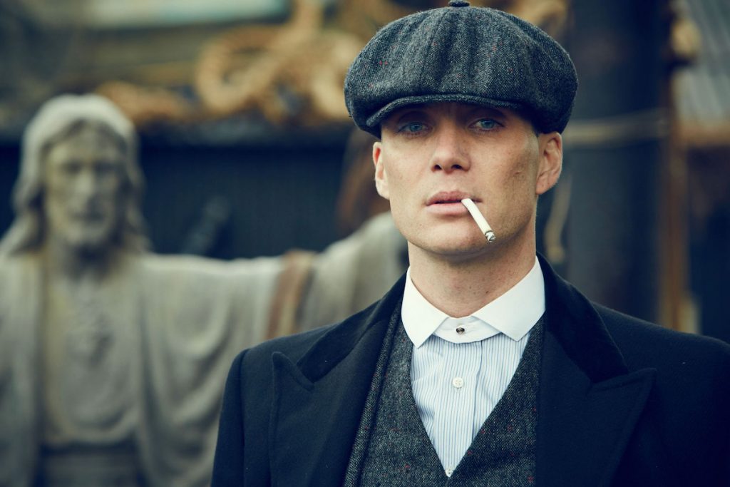 cillian murphy nei panni di tommy shelby in Peaky Blinders