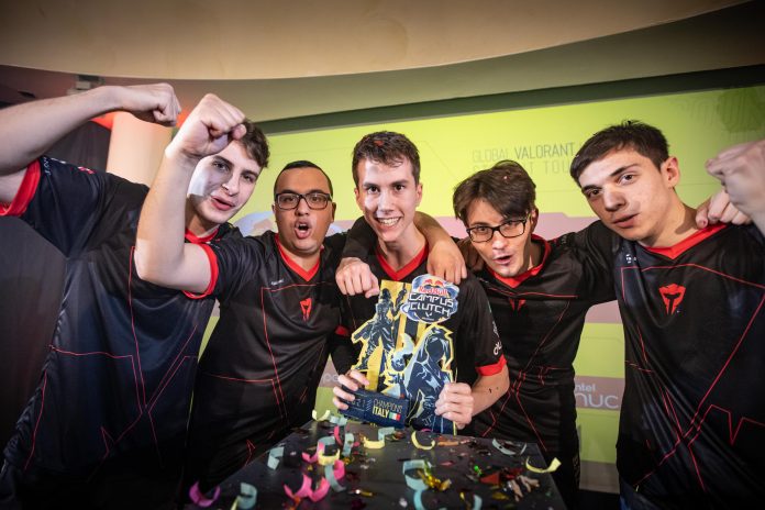 Angry titans vincitori al red bull campus clutch