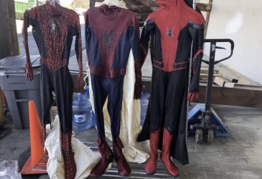 Spider-Man: No Way Home, un leak rivela le immagini dei costumi di alcune  vecchie glorie