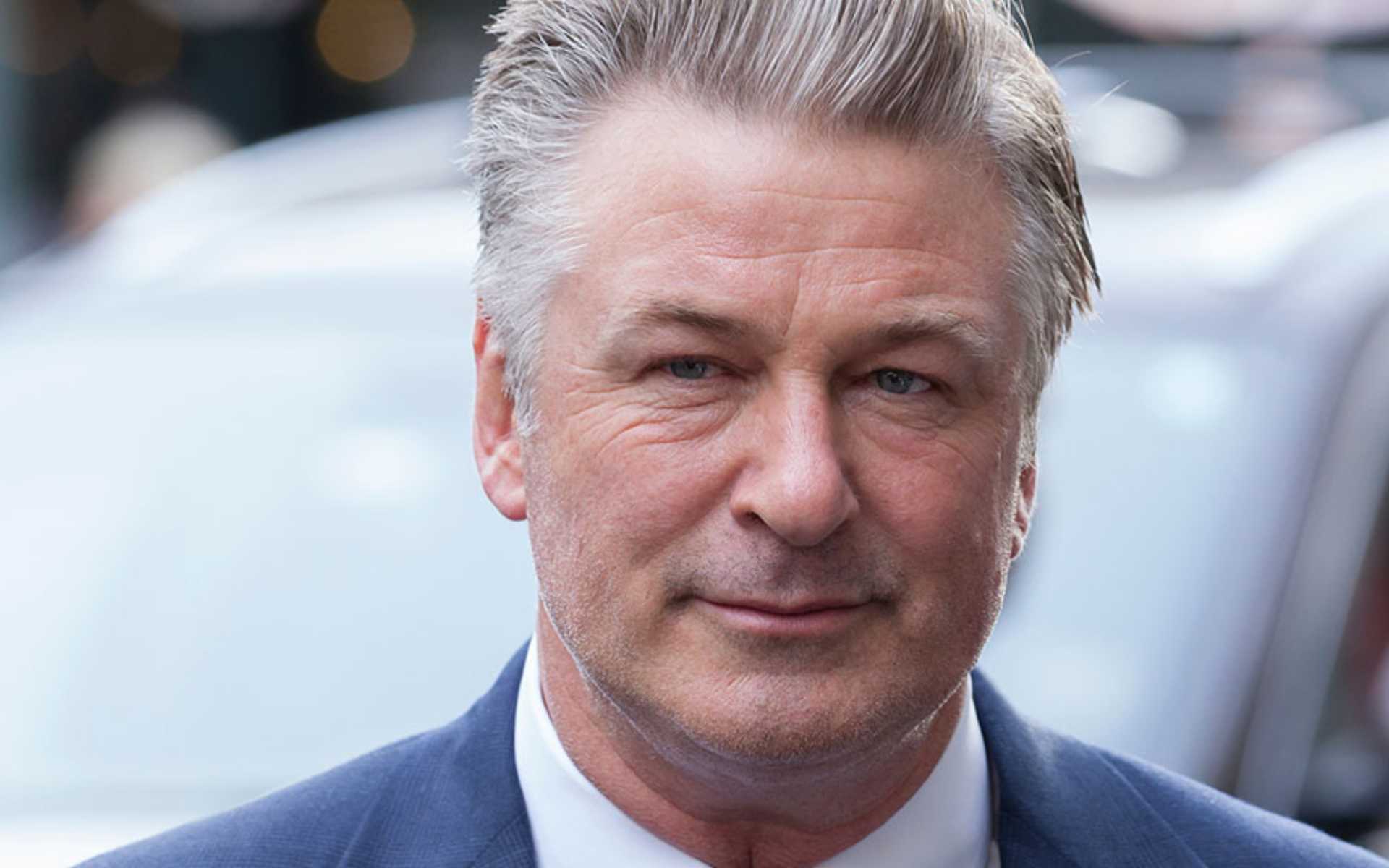 Alec Baldwin spara uccide donna set Rust min