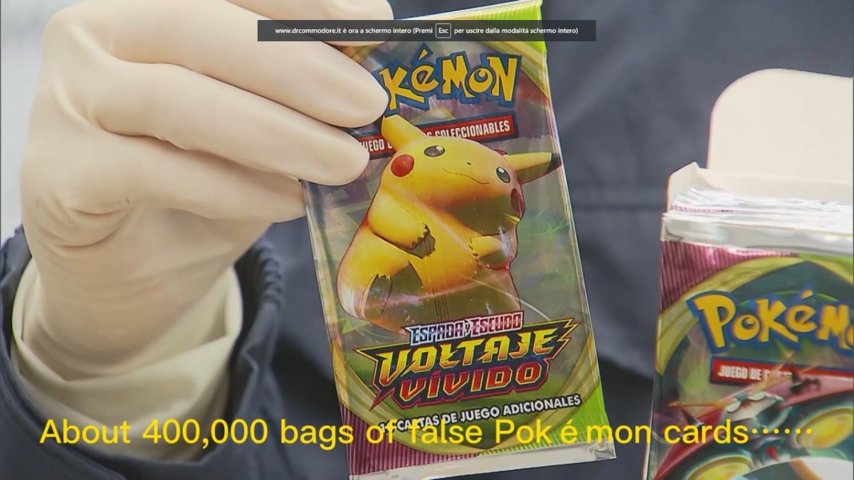 bustina di carte pokemon false