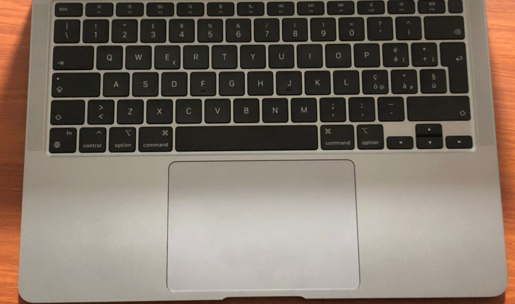 MacBook Air M1 tastiera