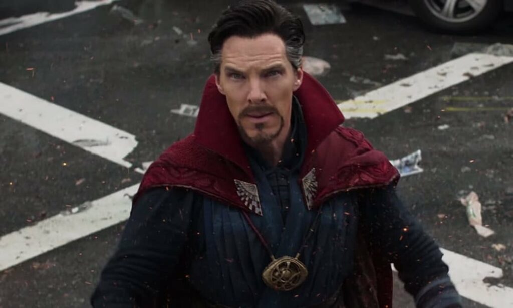 2a0d02d2 7c29 4062 82fb 2a8f7ea6eb53 doctor strange avengers infinity war benedict cumberbatch 1 11