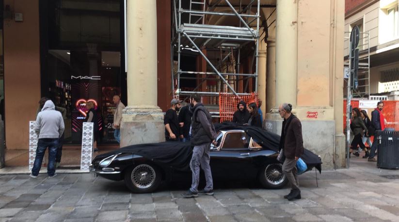 Diabolik, Jaguar nera E-Type a Bologna
