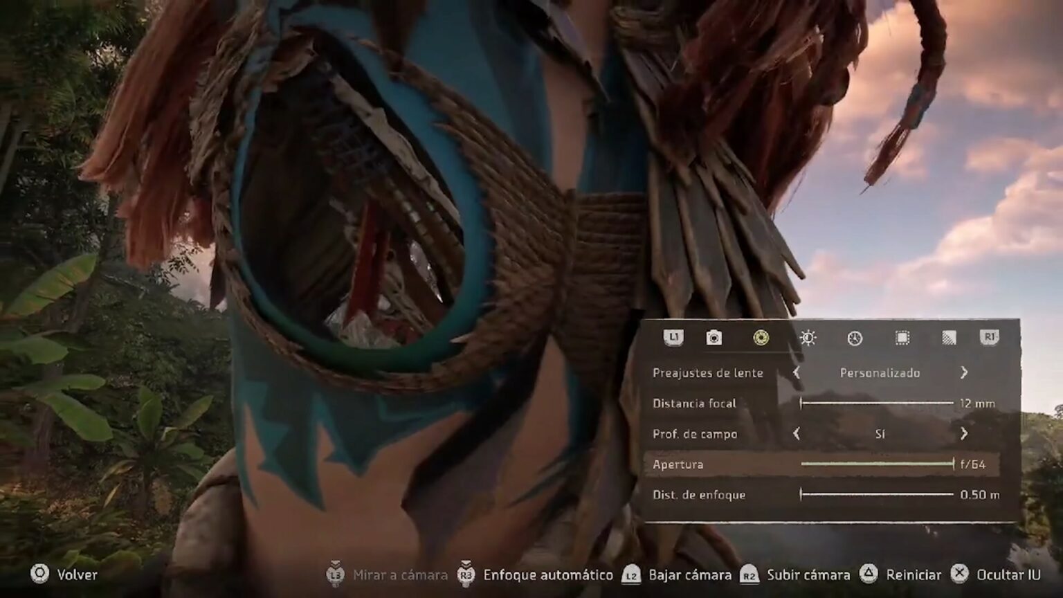 Aloy has (strangely) perfectly shaped nipples - SparkChronic