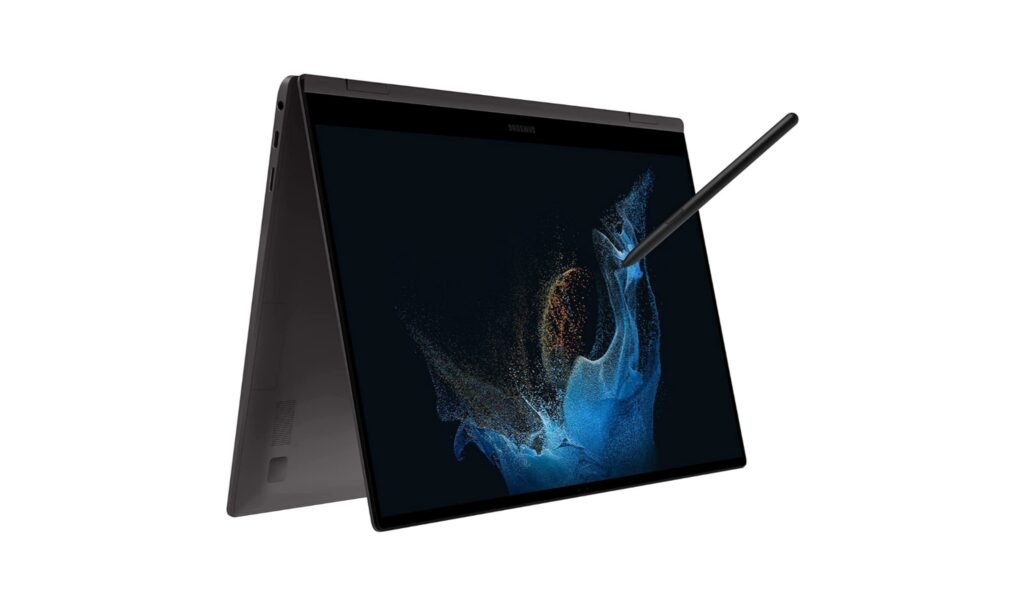 Samsung Galaxy Book2 Pro 360 con penna