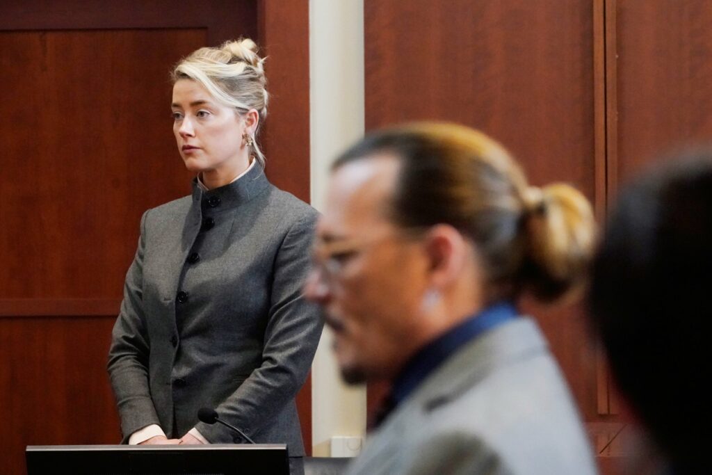 Amber Heard in bancarotta: l'attrice avvistata in un negozio di abbigliamento durante i saldi