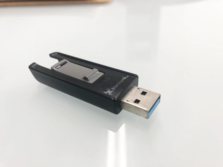 Giappone chiavetta USB