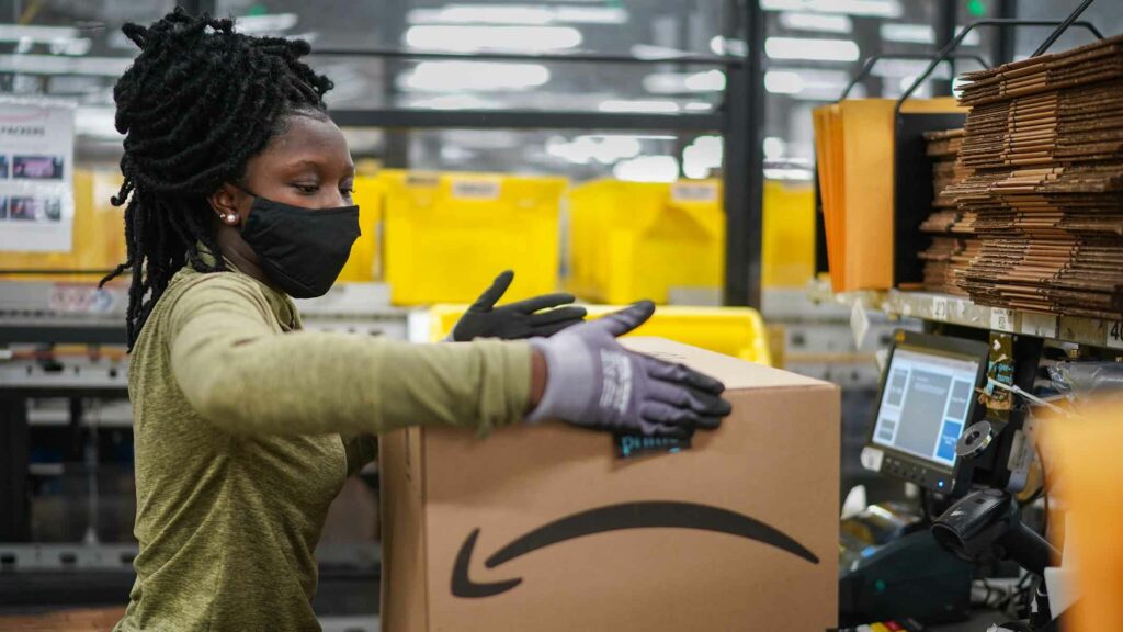 Amazon problema assunzione lavoratori