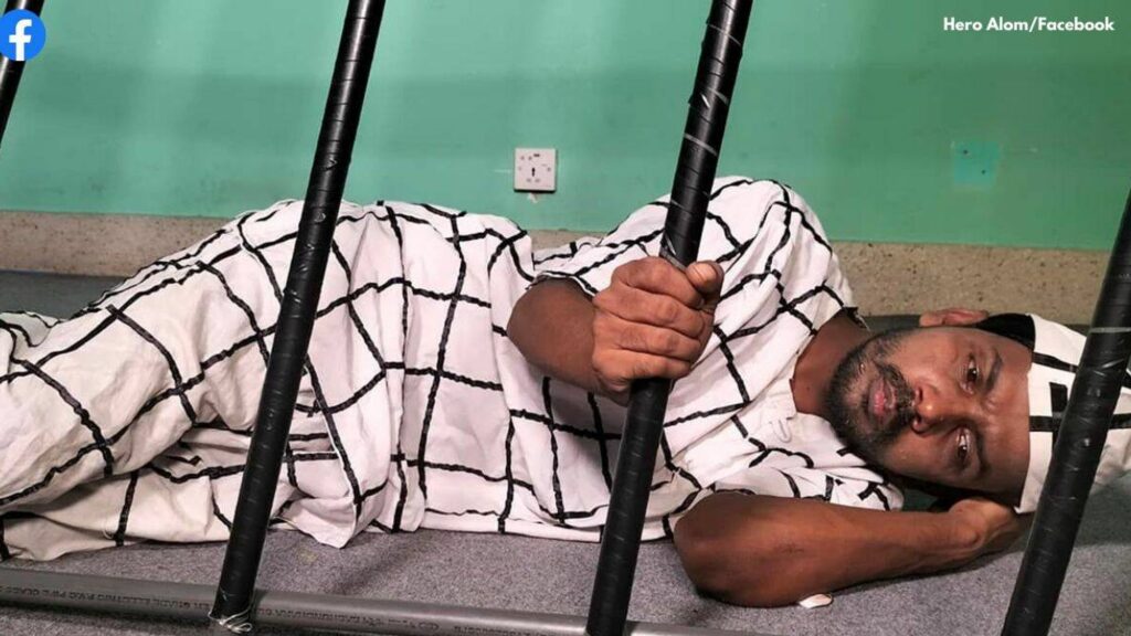 Influencer fermato dalla polizia si difende: mi hanno arrestato perché canto male e sono brutto 1 youtube influencer bangladesh
