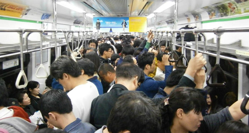 japan rush hour commute