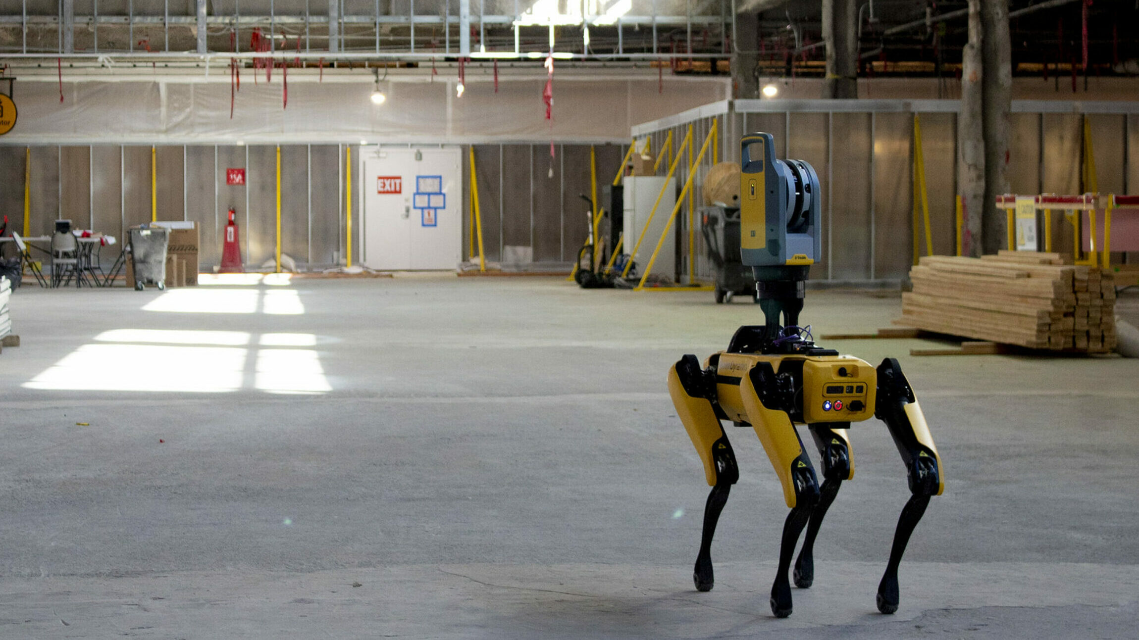 Spot il cane robot in un cantiere edile