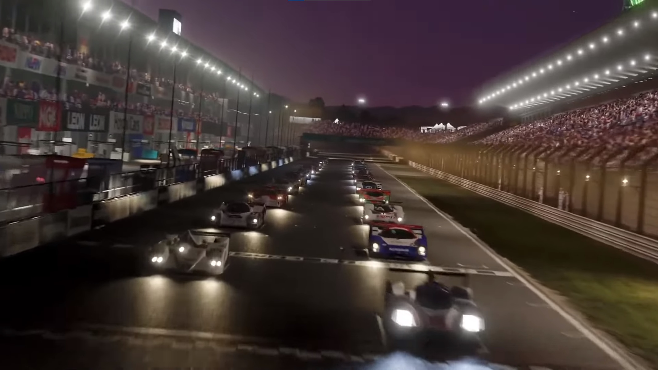 Le macchine alla partenza in Forza Motorsport