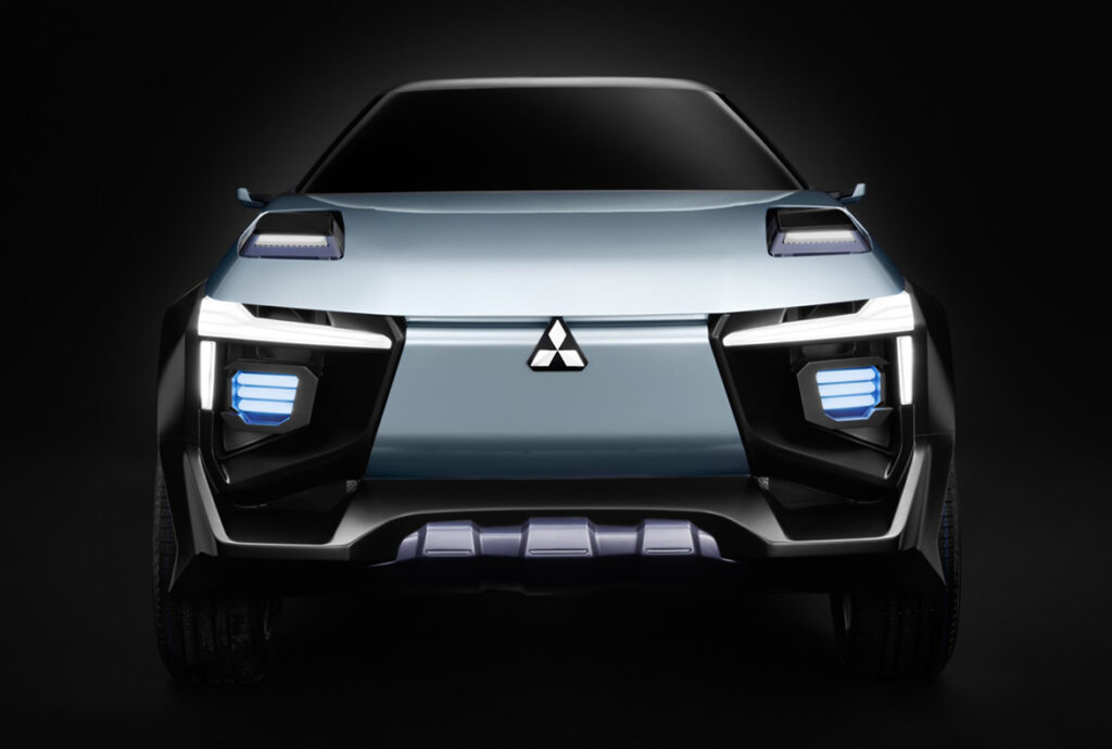 Fronte Mitsubishi Moonstone