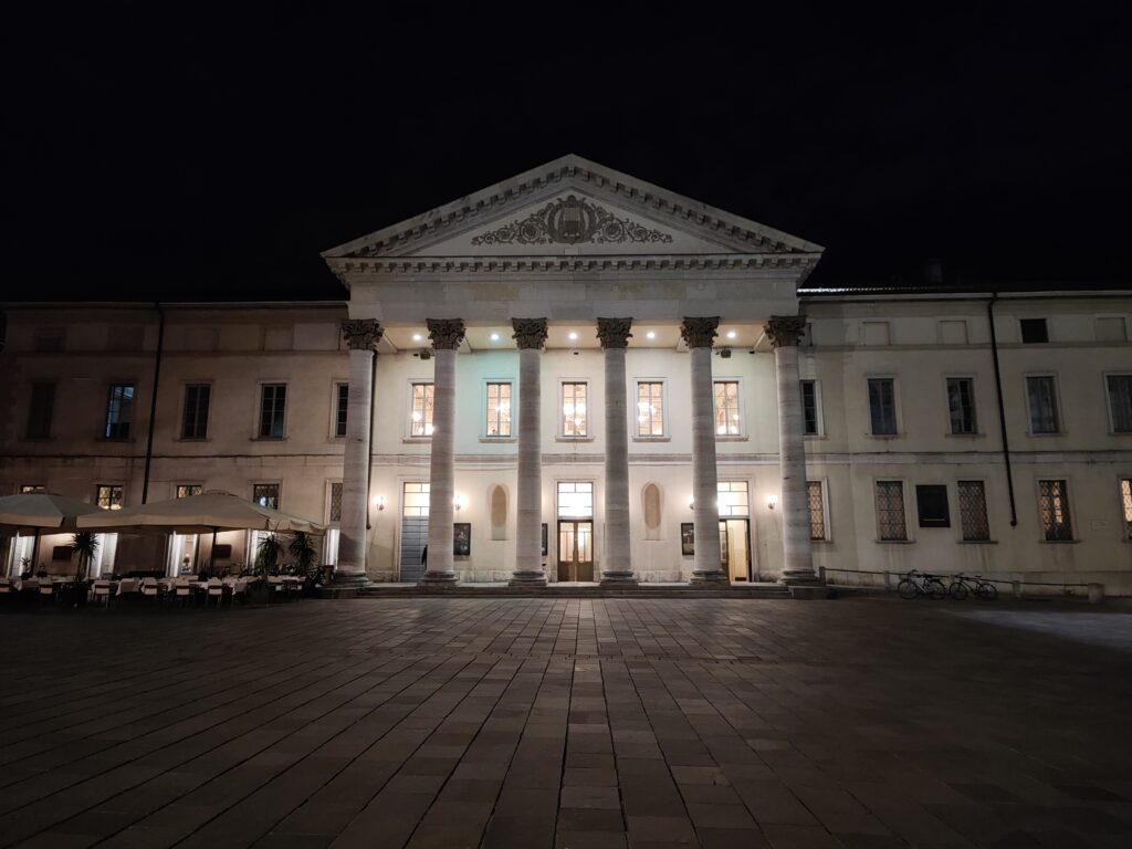 Teatro di Como