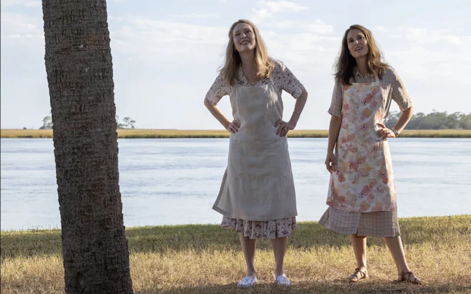 May December: le due protagoniste interpretate da Natlie Portman e Julianne Moore