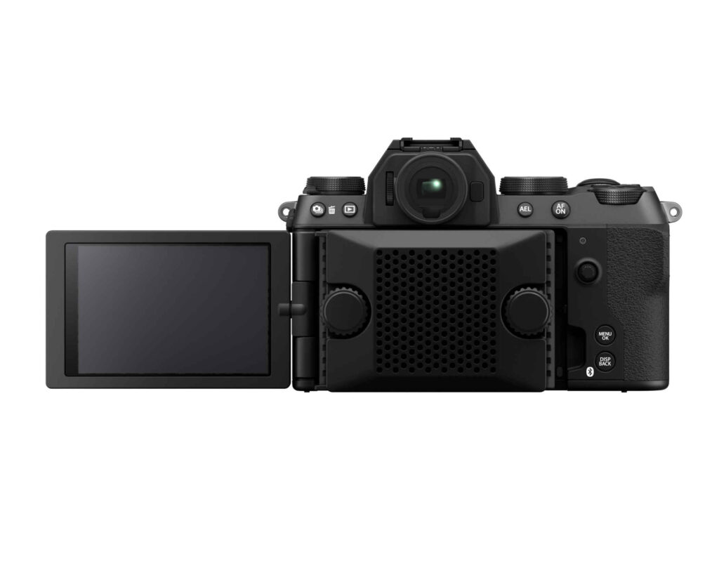 Fujifilm X-S20 mirrorless annuncio