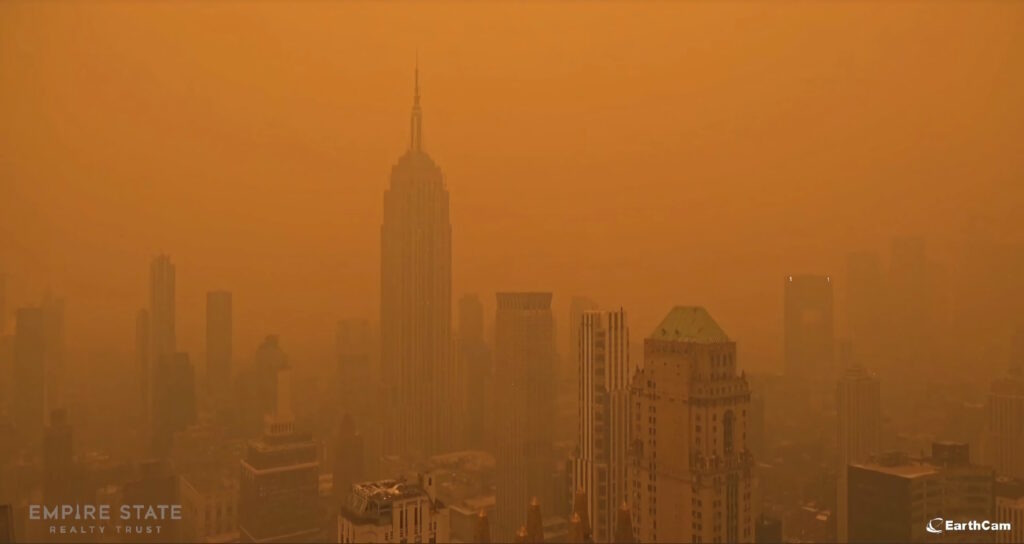 New York nascosta dal fumo