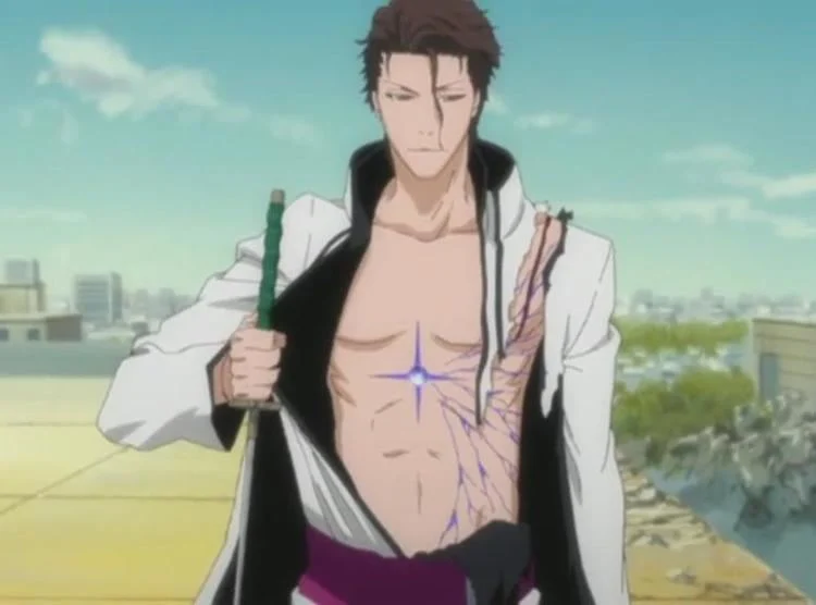 Aizen Sosuke, antagonista in Bleach
