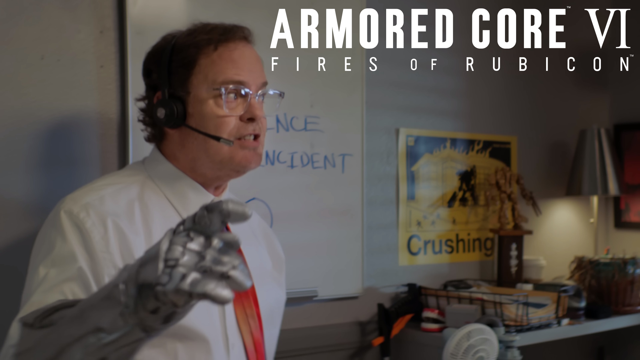 Rainn Wilson nel video della Mechless Mutual Insurence di Armored Core 6