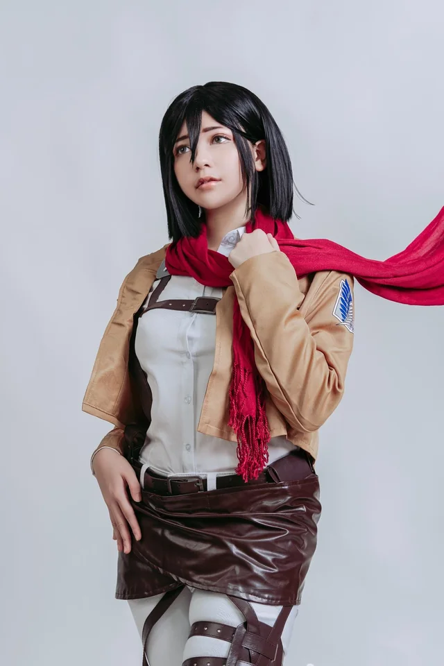 l'attacco-dei-giganti-mikasa-ackerman-cosplay