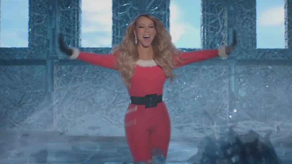 Mariah Carey esce dal suo blocco di ghiaccio