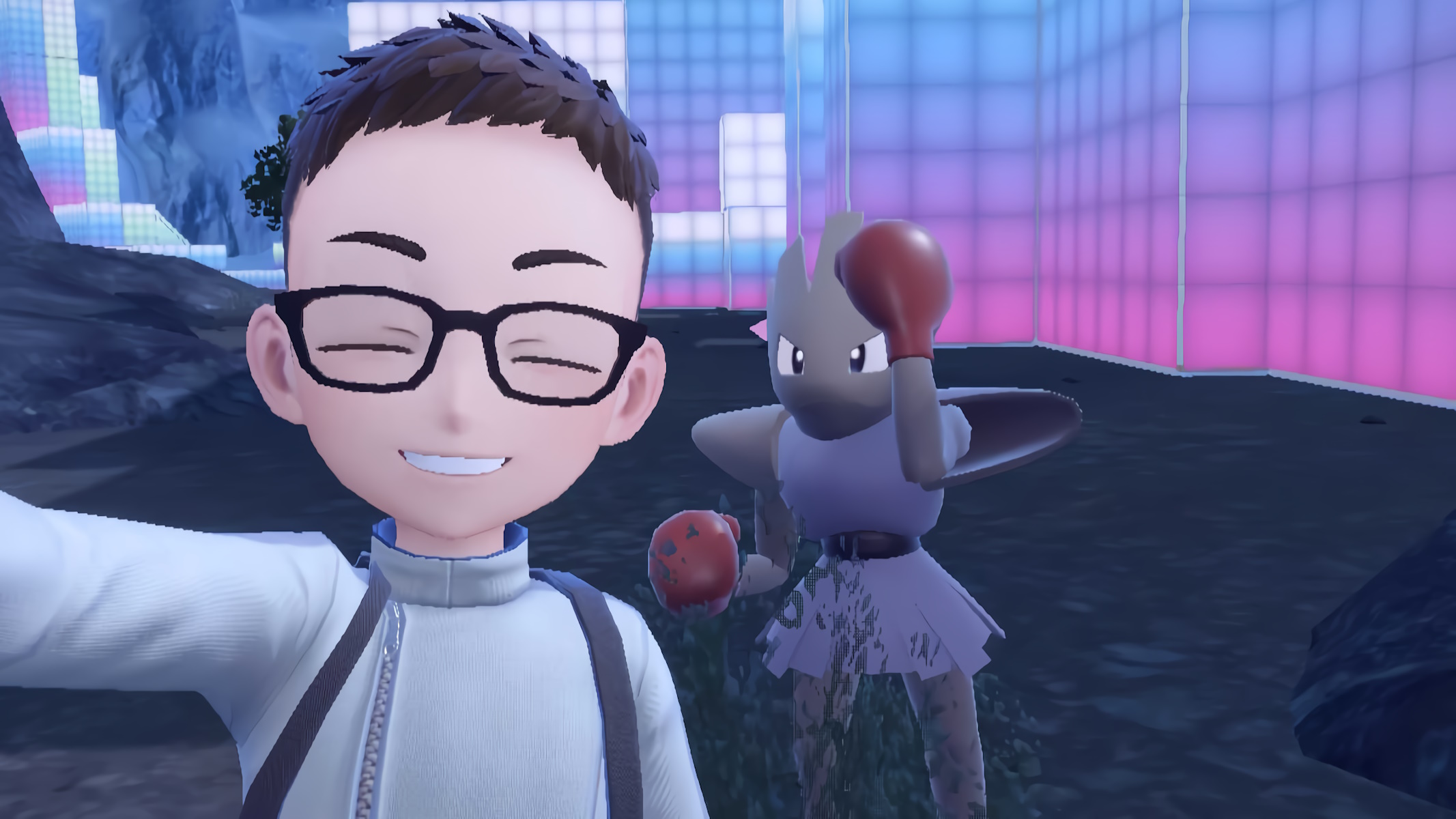 Pokémon Scarlatto e Violetto selfie con Hitmonchan