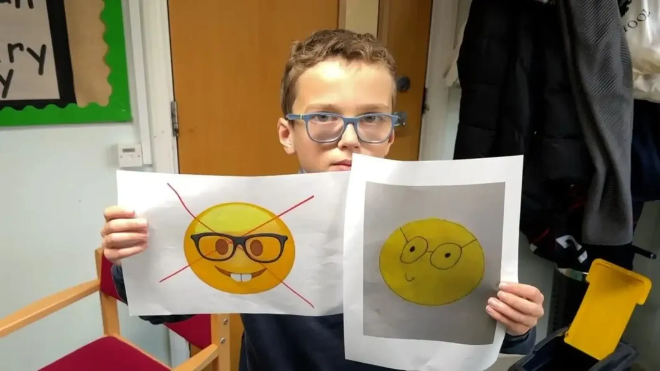 Teddy e Emoji nerd