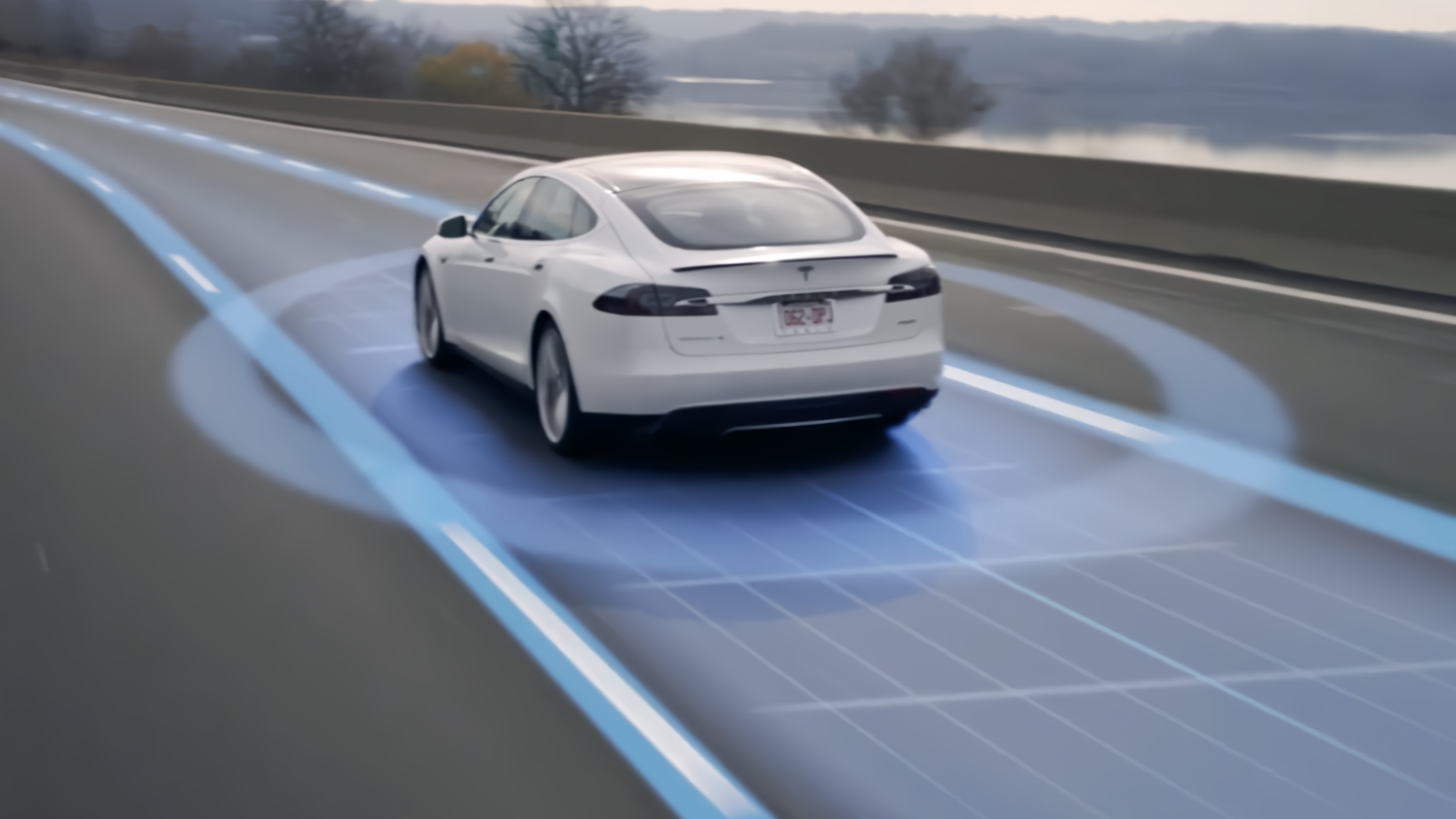 Tesla Sistema di pilota automatico