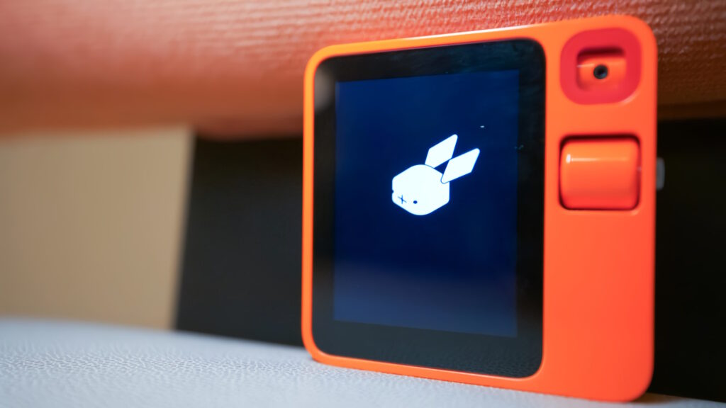 Design Rabbit R1