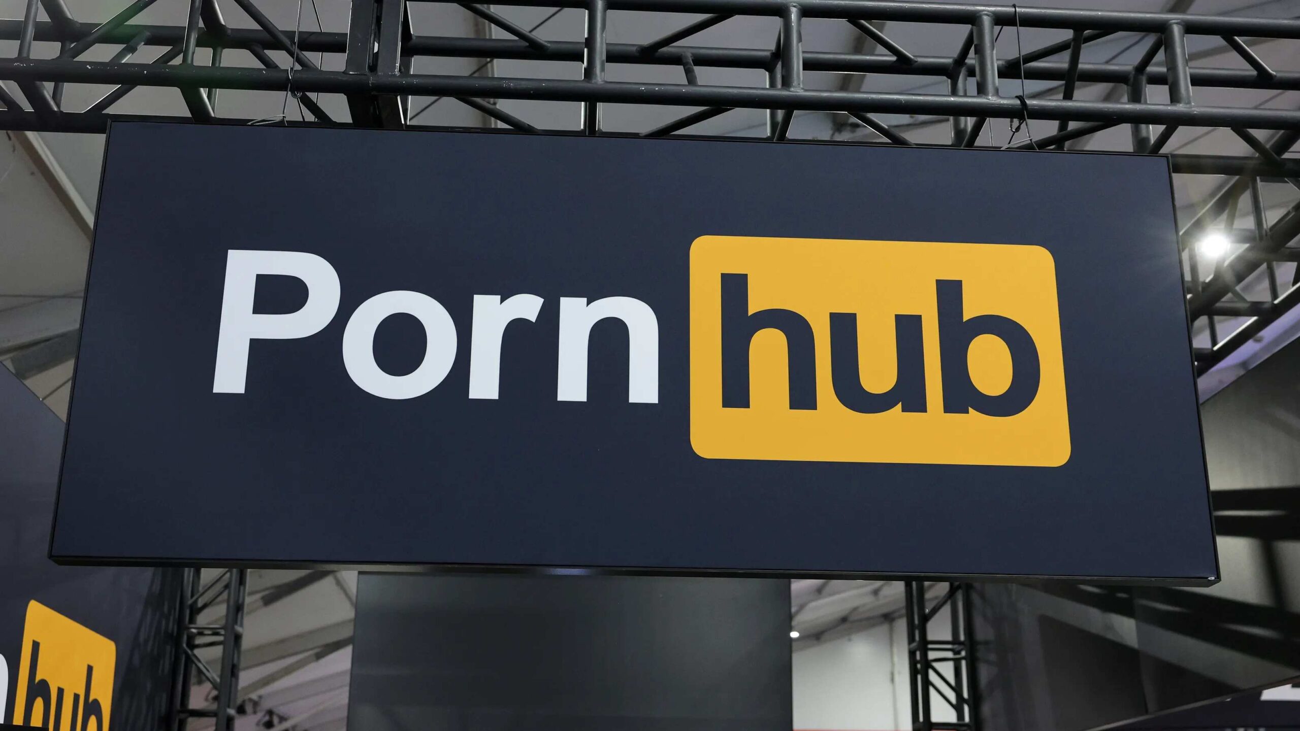 PornHub