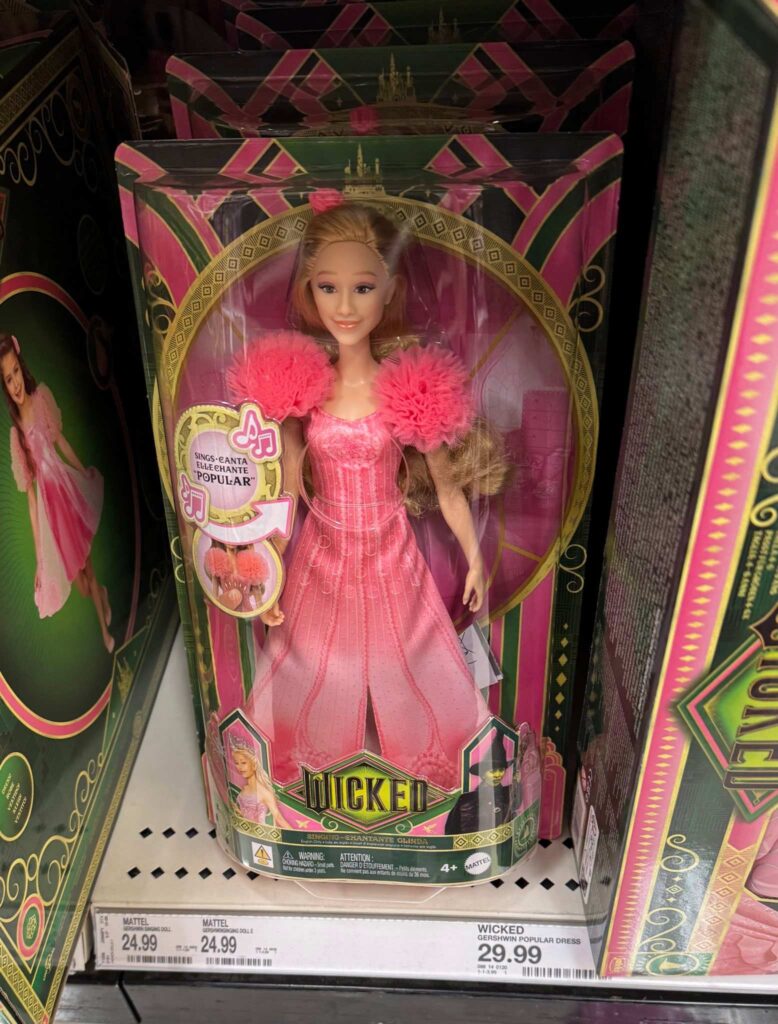 Mattel ha messo accidentalmente il link a un sito porno nei giocattoli dedicati a Wicked 2 Mattel