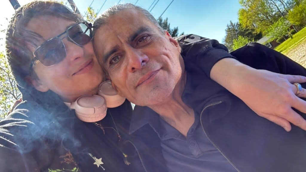 Jonathan Joss, voce iconica di "King of the Hill", ucciso in una sparatoria a sfondo omofobo in Texas 2 jonathan joss marito tristan