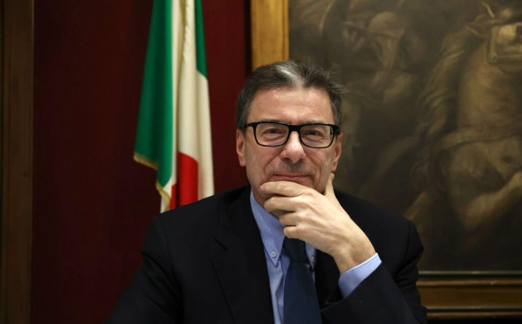 IT-Wallet diventerà un portafogli digitale: non solo patente, anche documenti e certificazioni 2 ministroGiorgetti