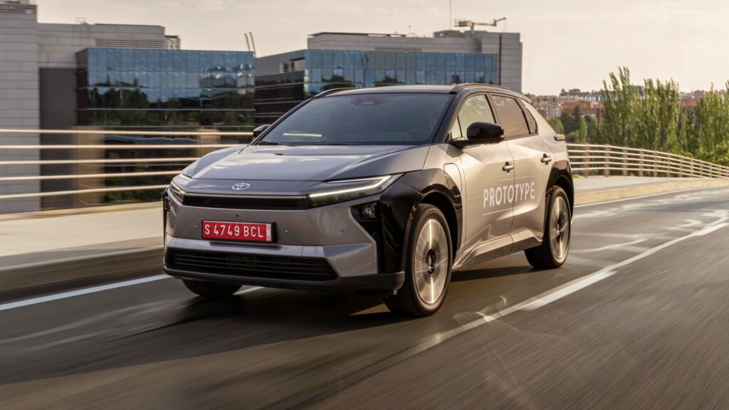Toyota punta a produrre auto elettriche in Europa dal 2028 1 toyot hd