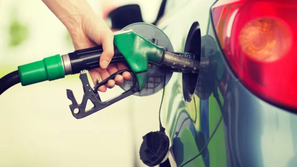 Il Codacons denuncia l'aumento dei prezzi dei carburanti: in 5 anni +21,7% per la benzina e +27% per il diesel 1 Codacons