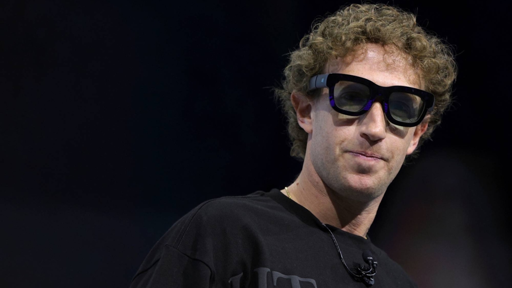 Mark Zuckerberg con gli occhiali AI Meta